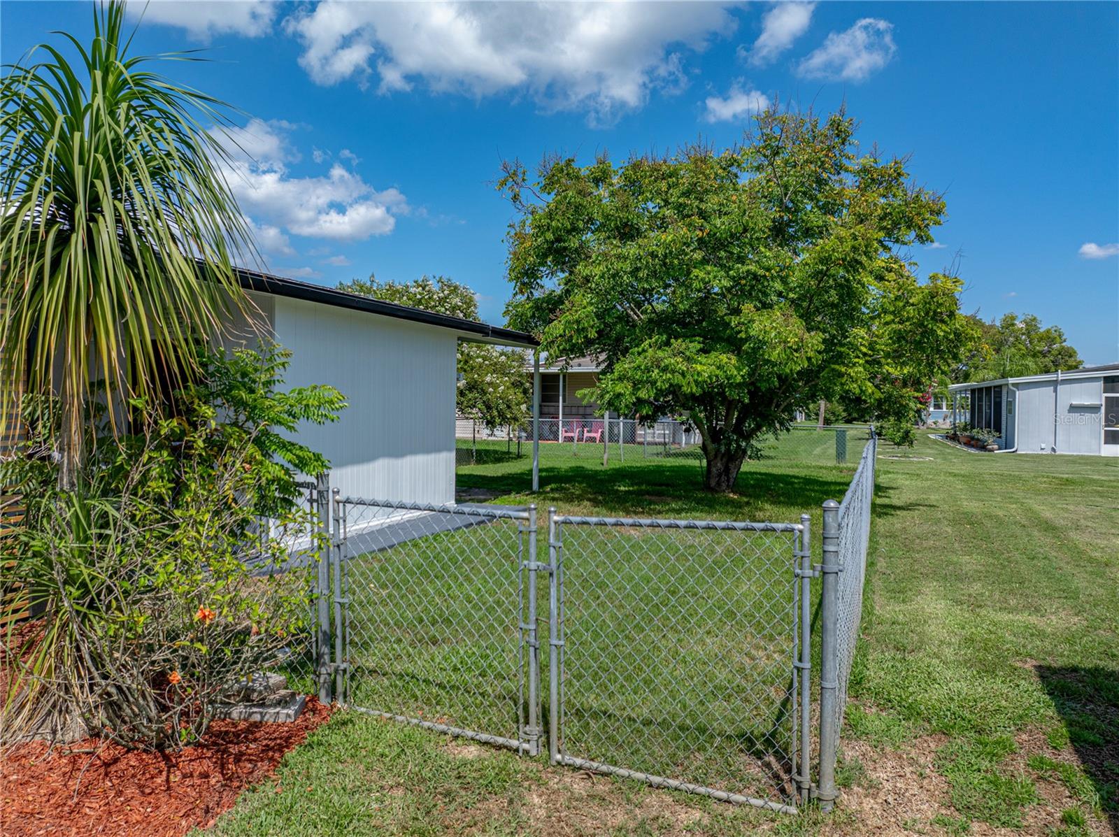 Image 46 of 73 For 1610 Reynolds Road 35
