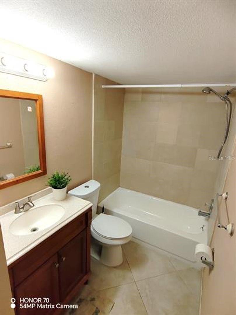 Image 14 of 18 For 2500 Harn Boulevard F26