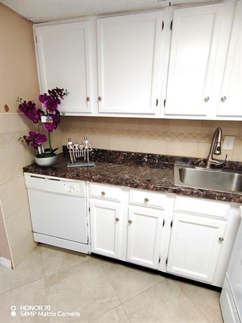 Image 7 of 18 For 2500 Harn Boulevard F26