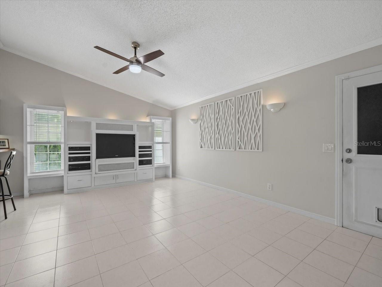 Image 10 of 35 For 15909 Marshfield Drive Drive