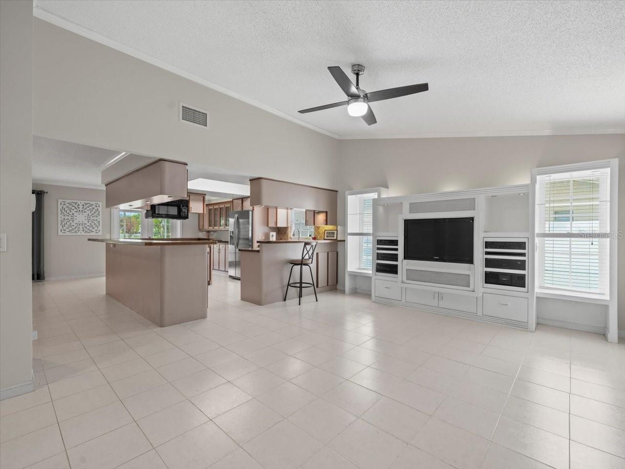 Image 11 of 35 For 15909 Marshfield Drive Drive