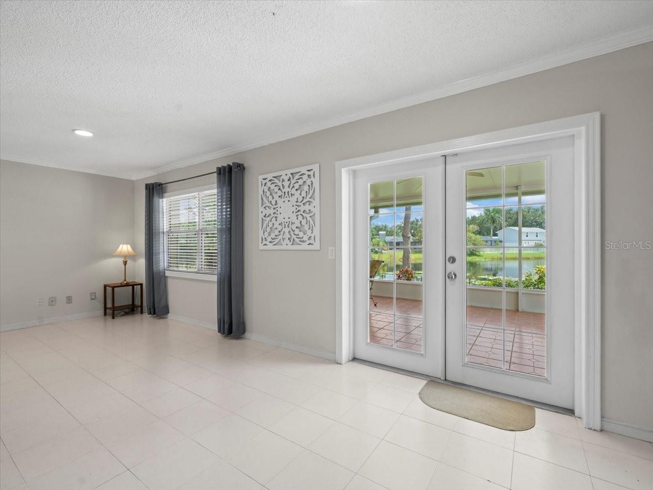 Image 19 of 35 For 15909 Marshfield Drive Drive