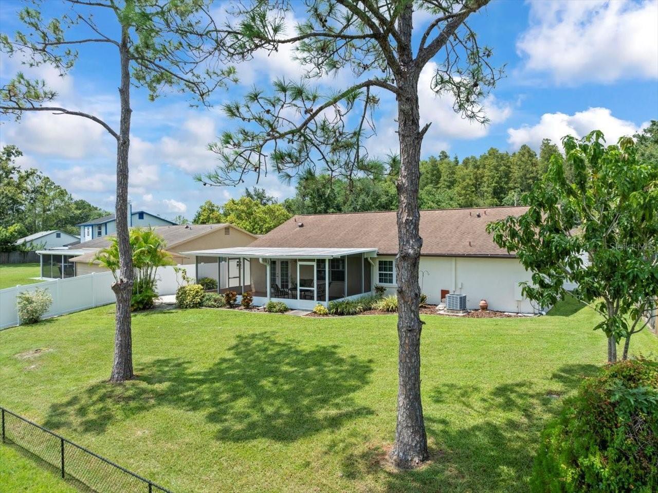 Image 34 of 35 For 15909 Marshfield Drive Drive