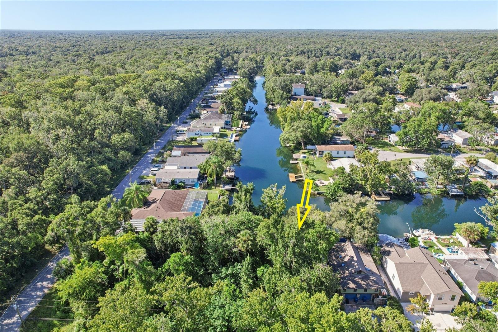 Listing photo id 0 for 6951 Richard Drive