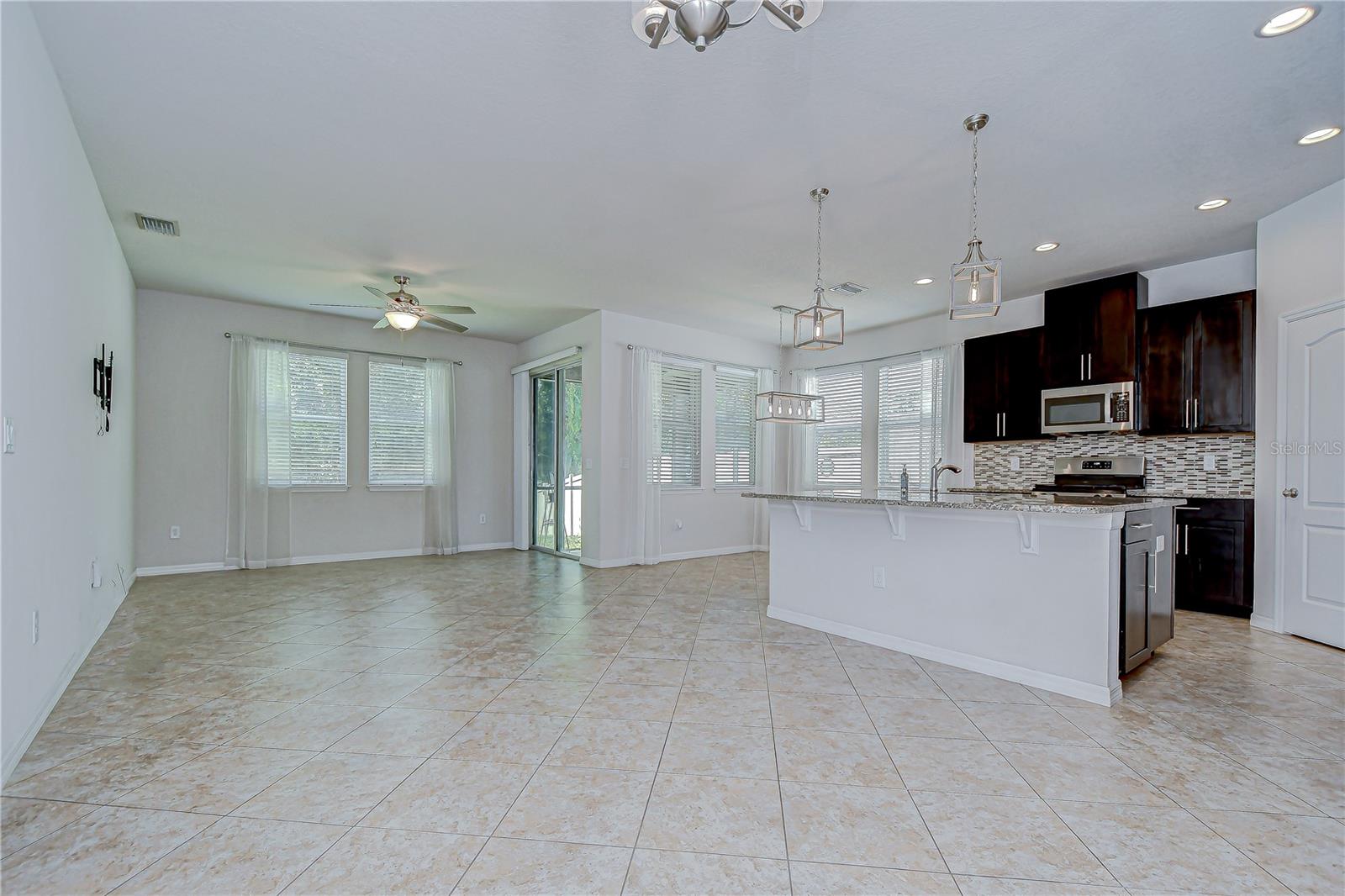 Image 13 of 41 For 11162 Spring Point Circle