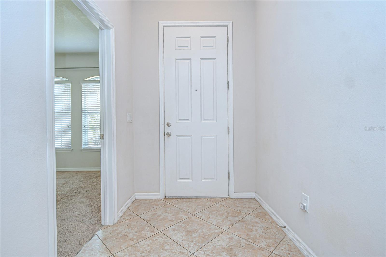Image 5 of 41 For 11162 Spring Point Circle