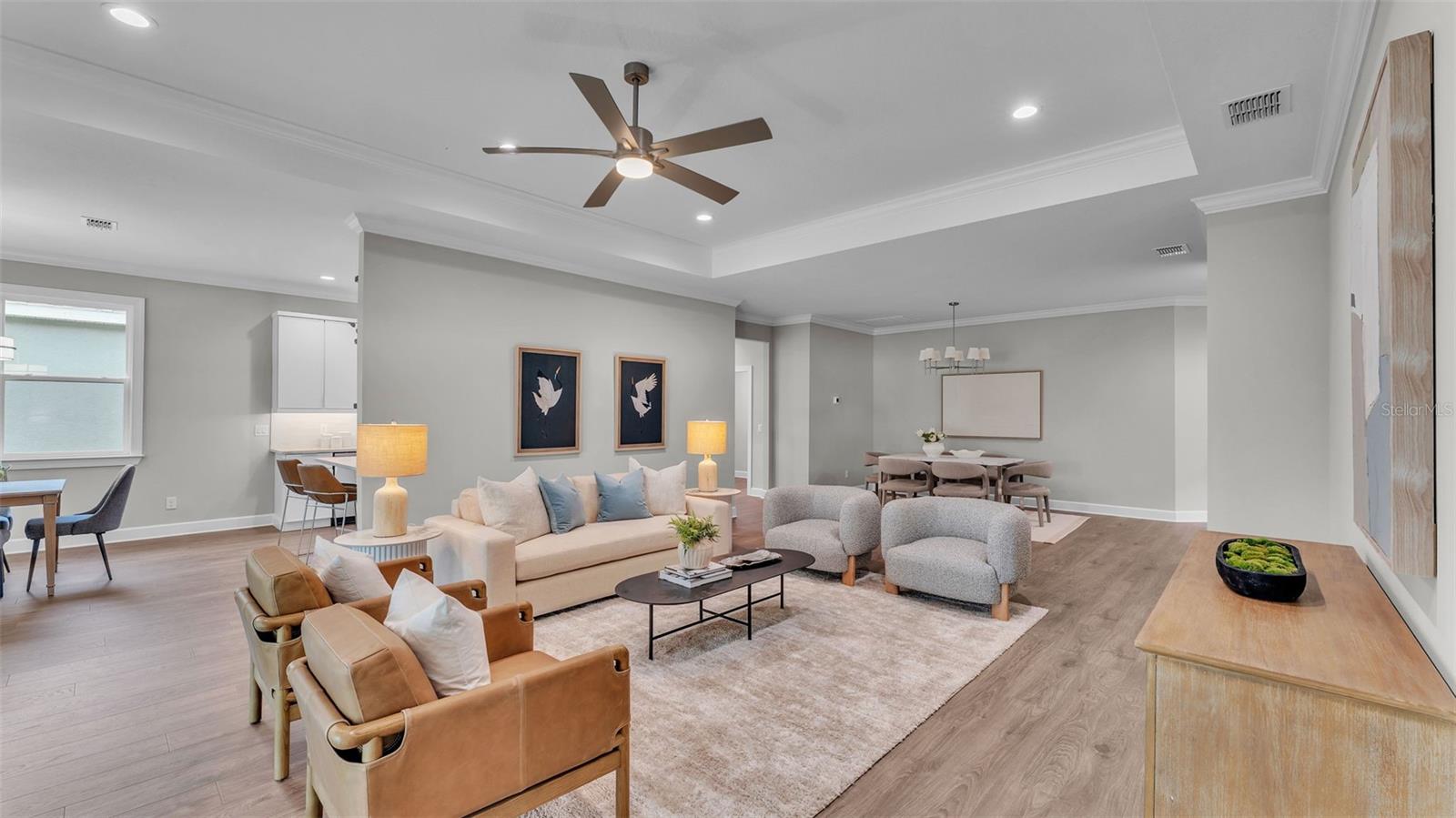 Image 21 of 43 For 4541 Fairway Oaks Drive