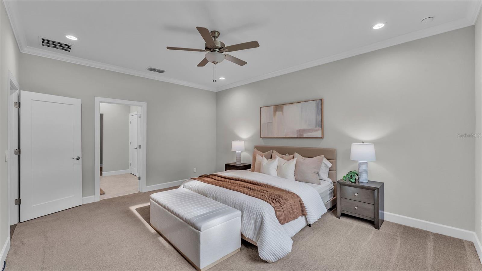 Image 24 of 43 For 4541 Fairway Oaks Drive