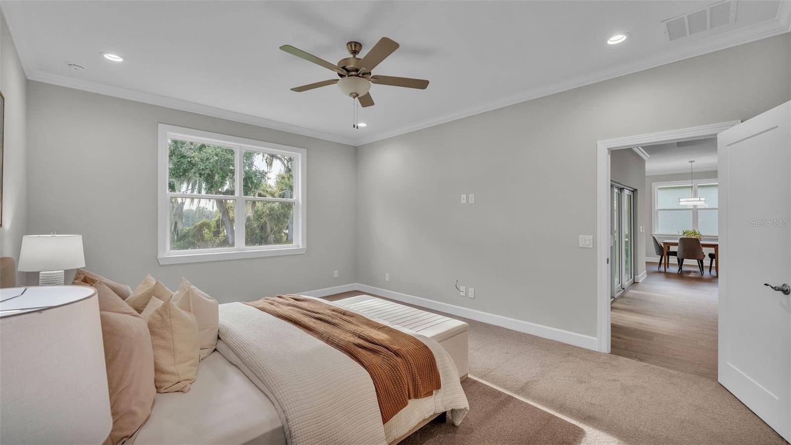Image 26 of 43 For 4541 Fairway Oaks Drive