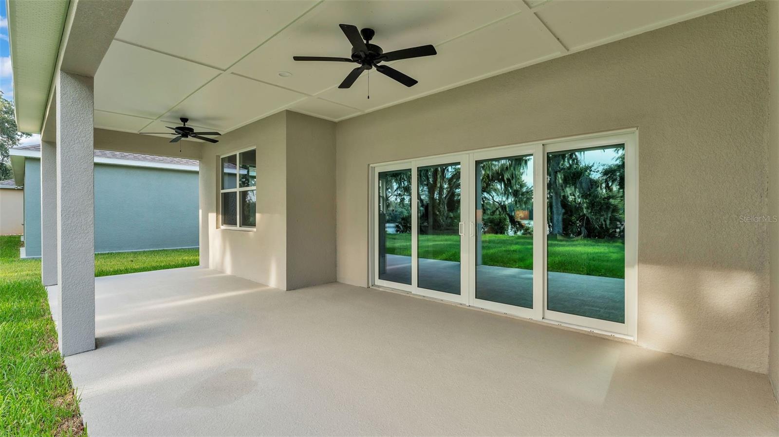 Image 33 of 43 For 4541 Fairway Oaks Drive