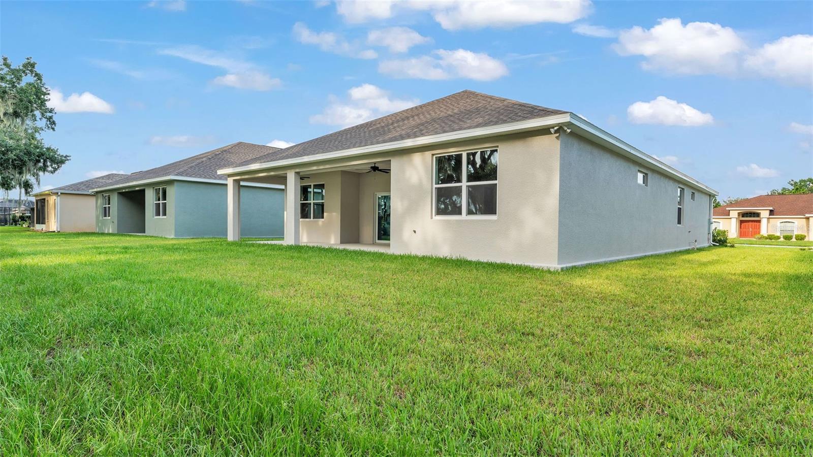 Image 35 of 43 For 4541 Fairway Oaks Drive