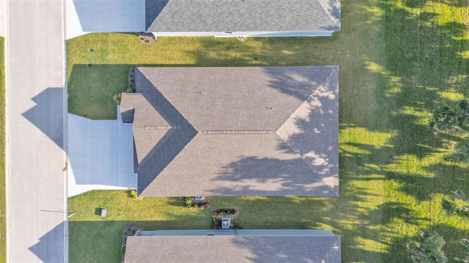 Image 39 of 43 For 4541 Fairway Oaks Drive