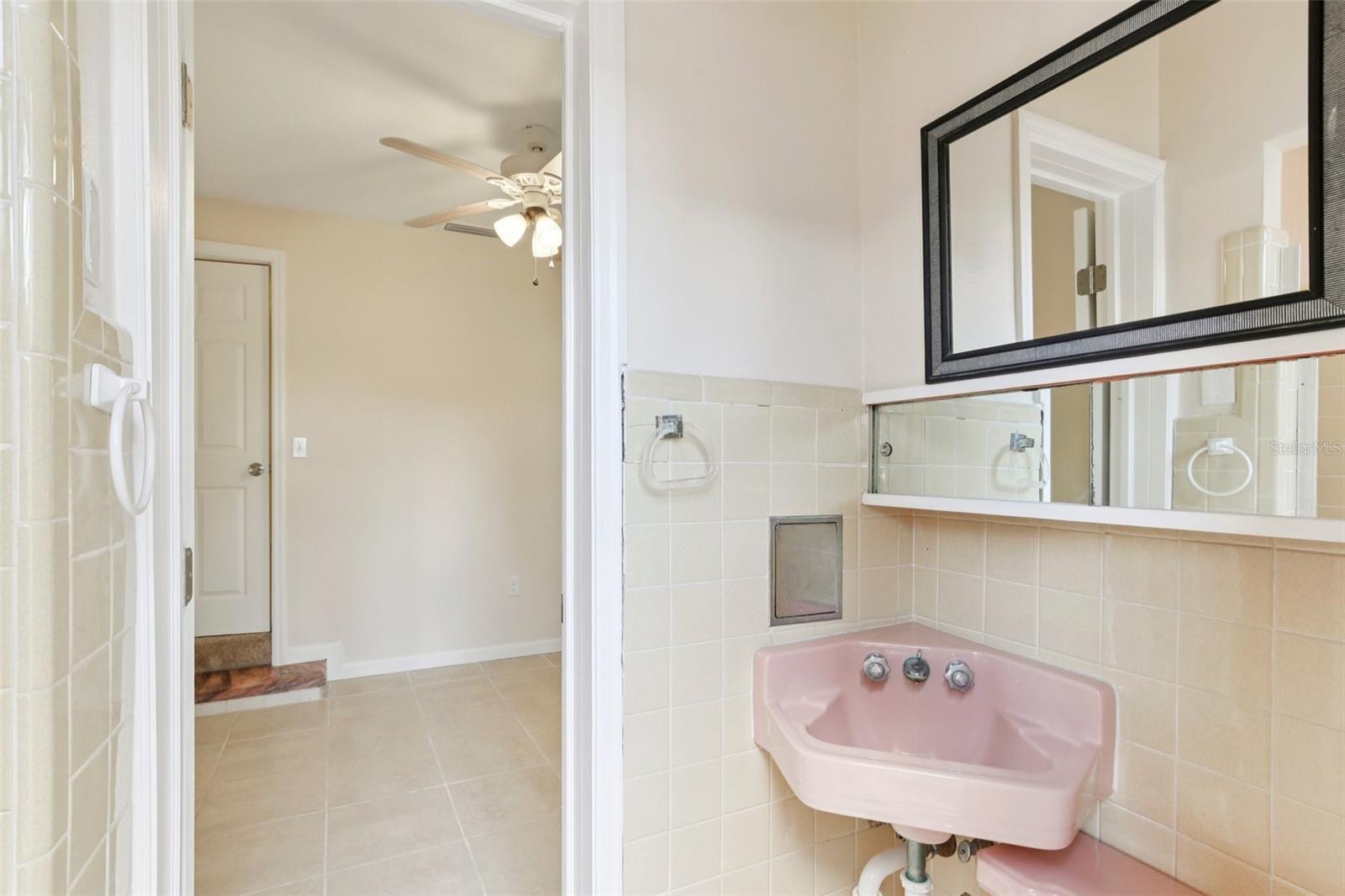 Image 45 of 62 For 941 Gulf Boulevard