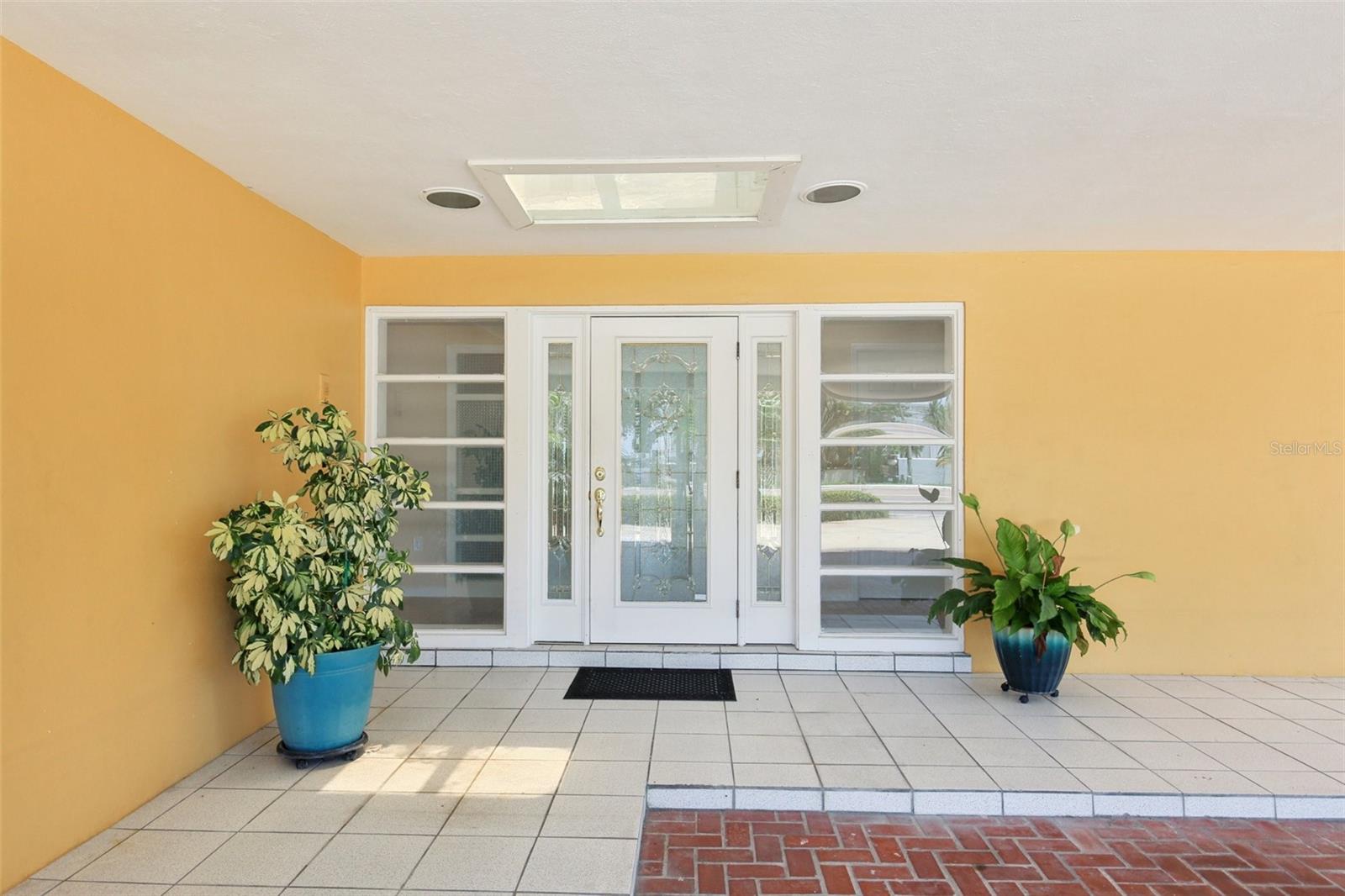 Image 50 of 62 For 941 Gulf Boulevard