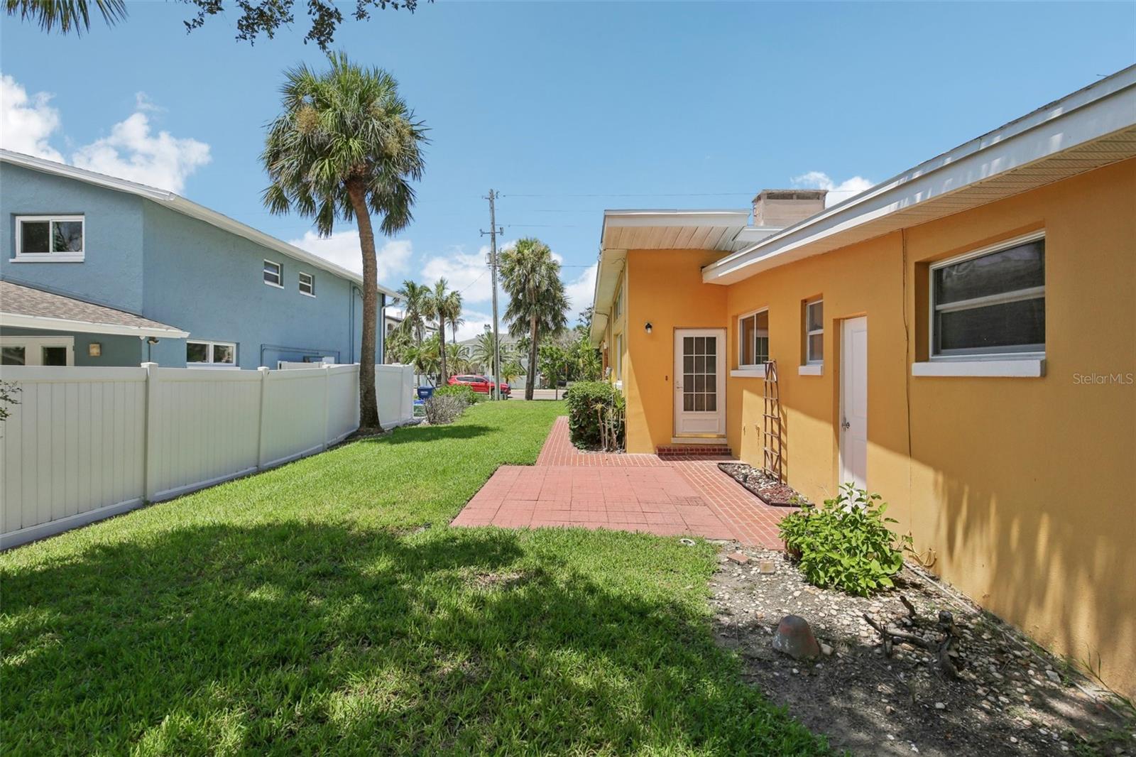 Image 55 of 62 For 941 Gulf Boulevard