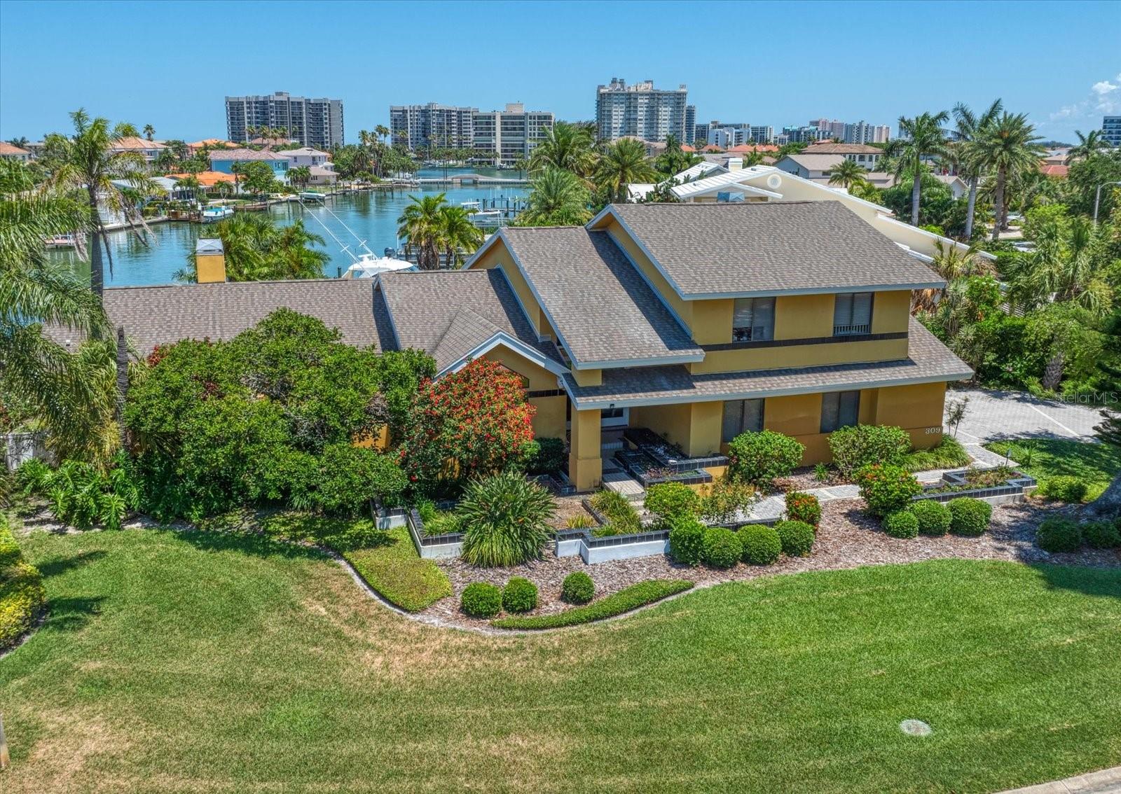 Details for 309 Belle Isle Avenue, BELLEAIR BEACH, FL 33786