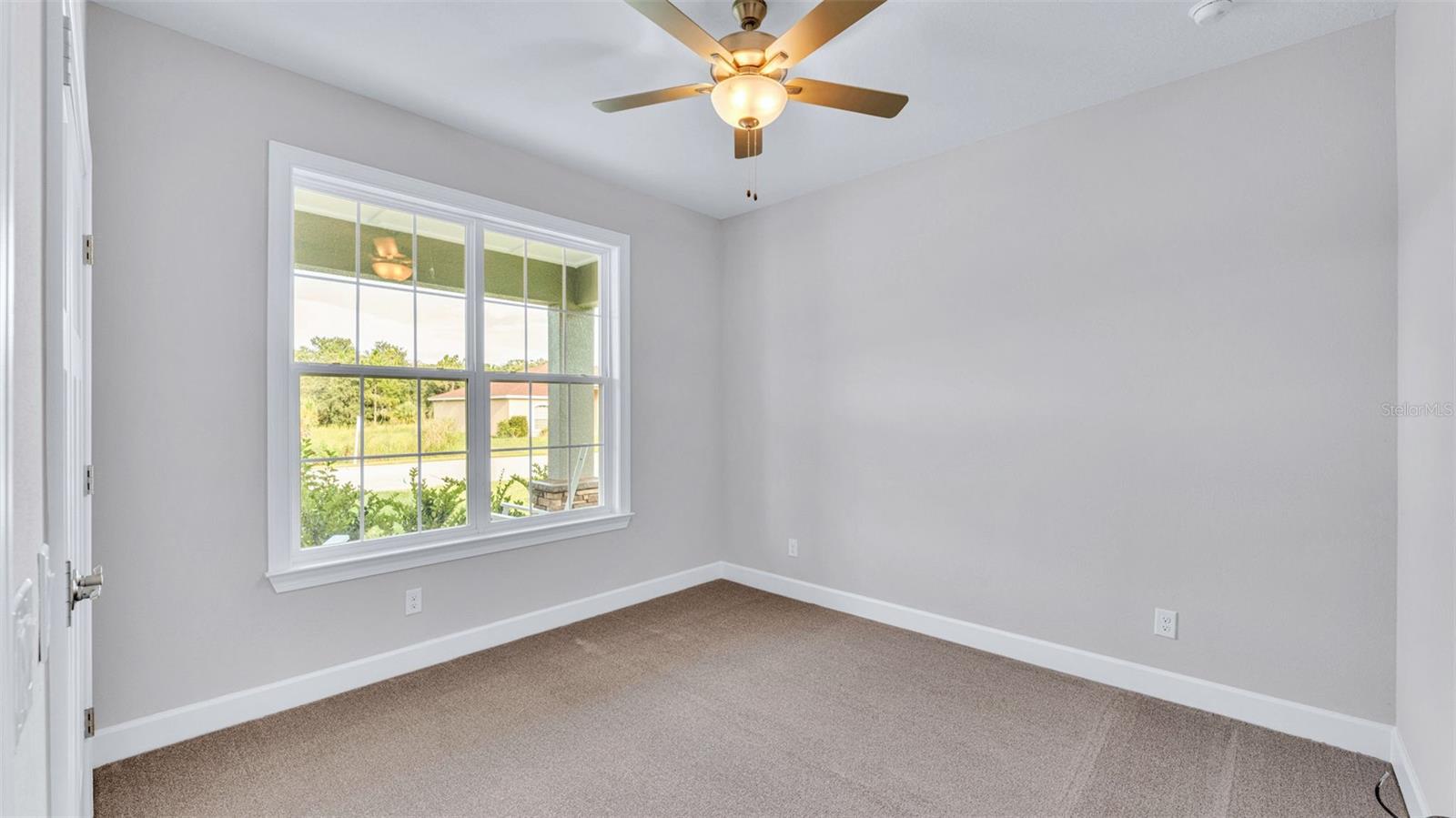 Image 25 of 47 For 4537 Fairway Oaks Drive