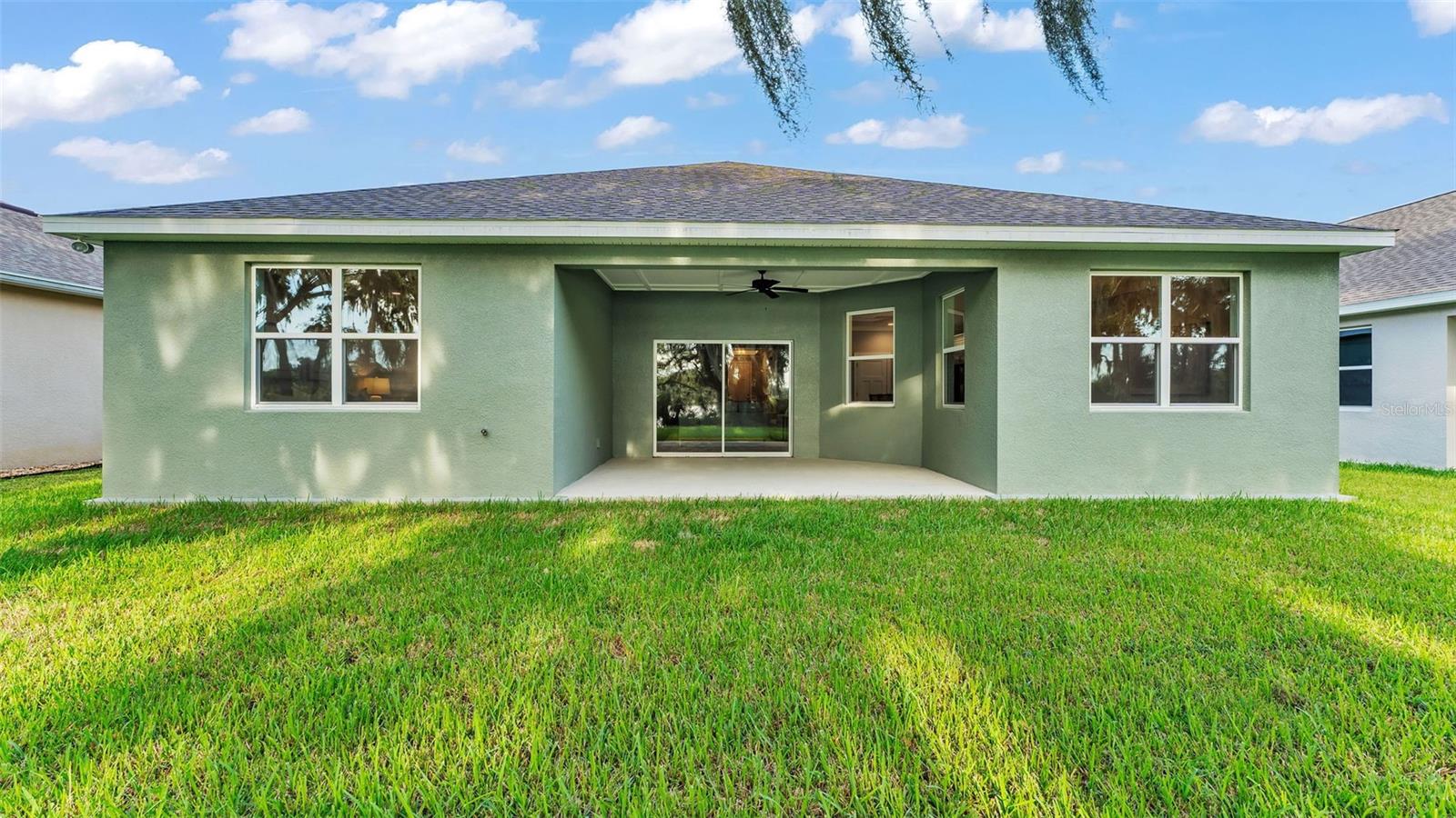 Image 36 of 47 For 4537 Fairway Oaks Drive