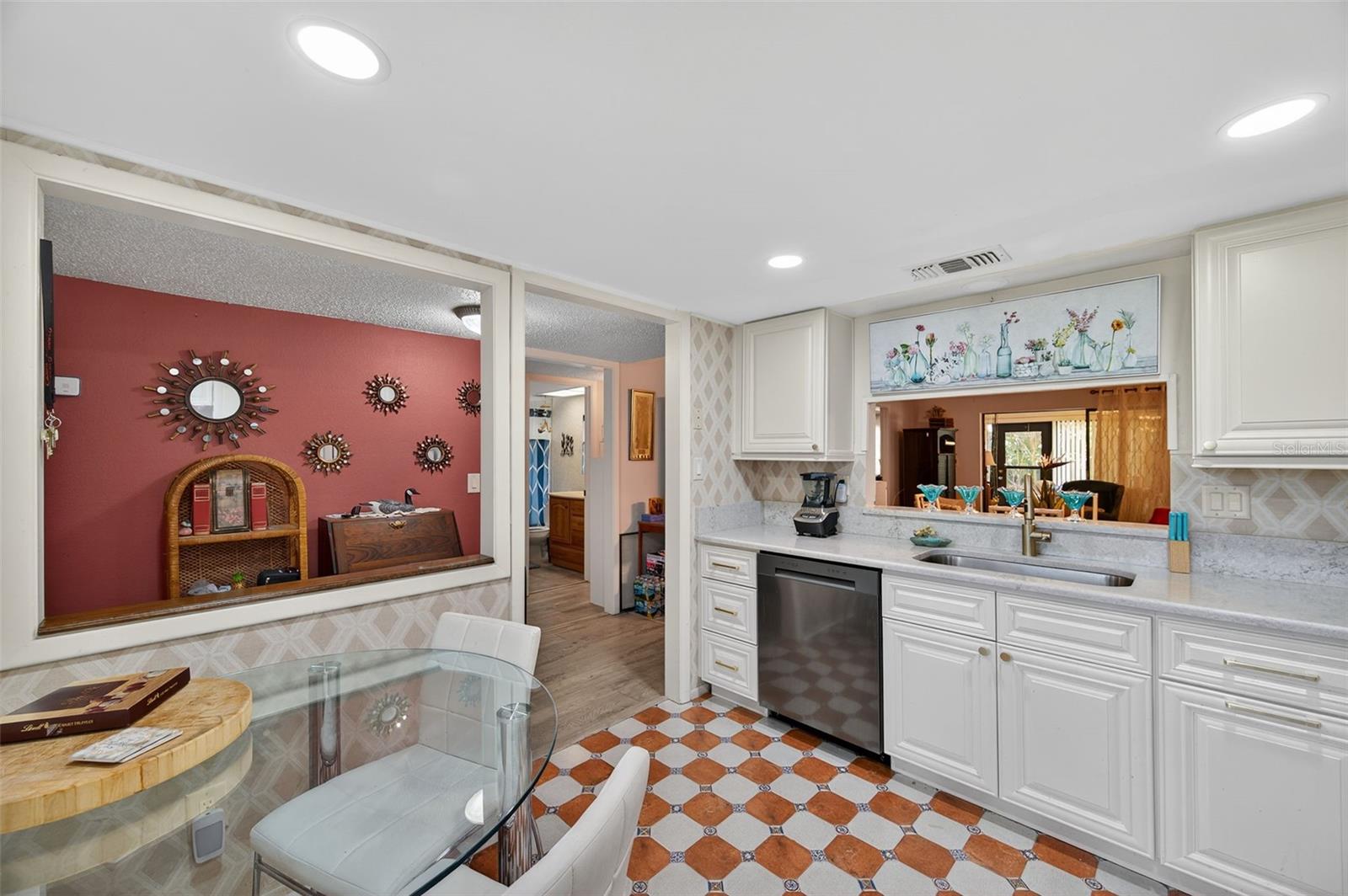 Image 5 of 23 For 2555 Royal Pines Circle 15a