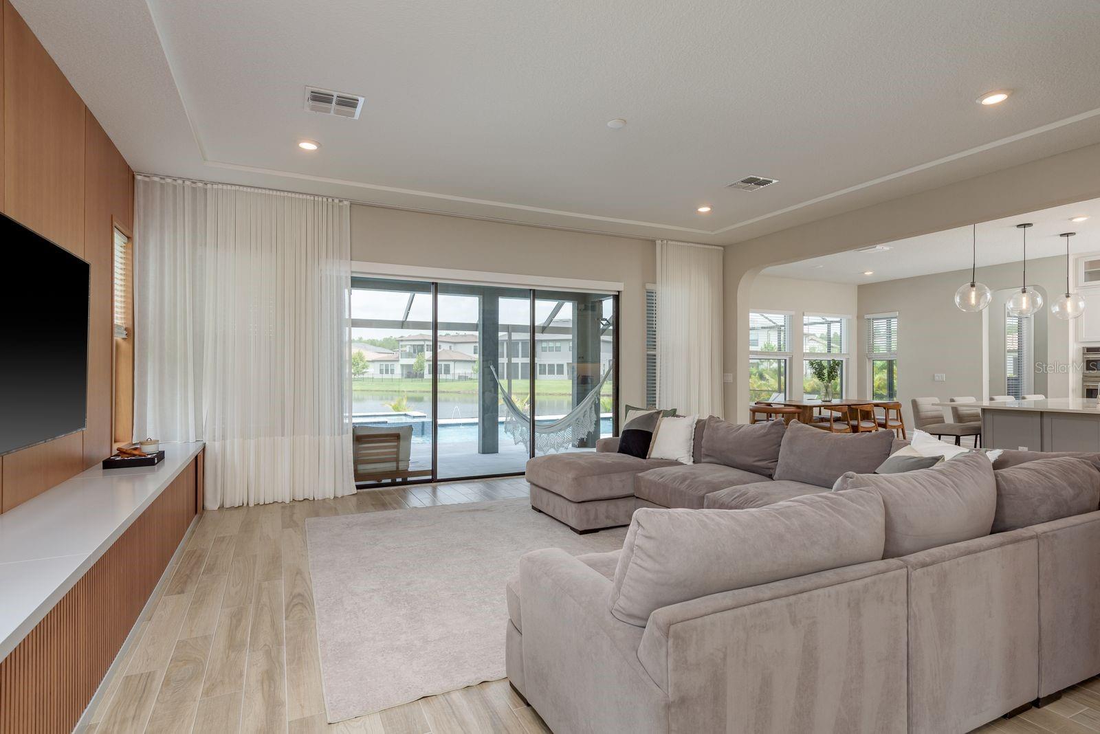 Image 11 of 58 For 6109 Marsh Trail Drive