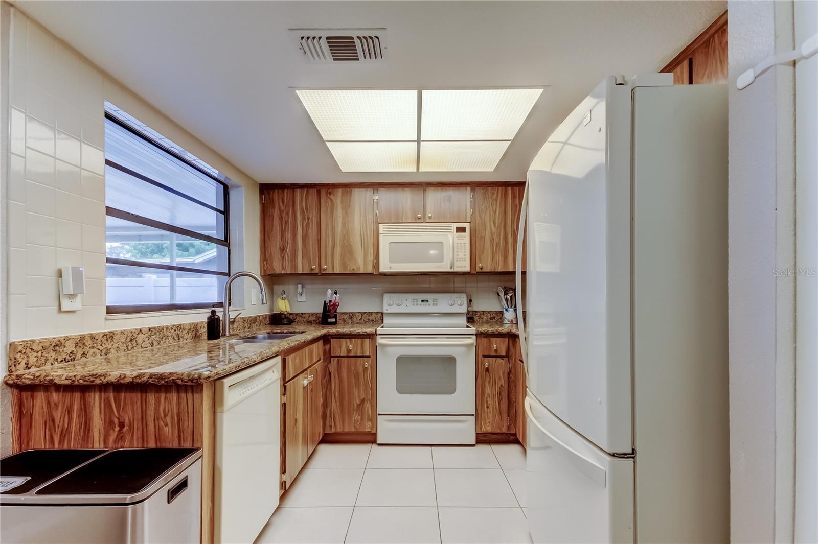 Image 16 of 71 For 11010 Wingate Drive