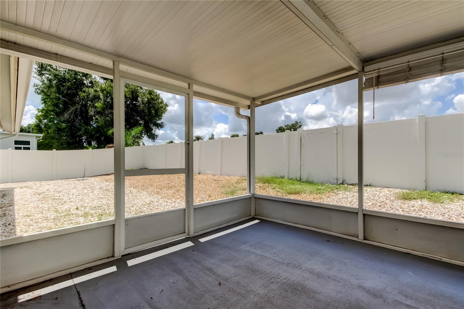 Image 40 of 71 For 11010 Wingate Drive