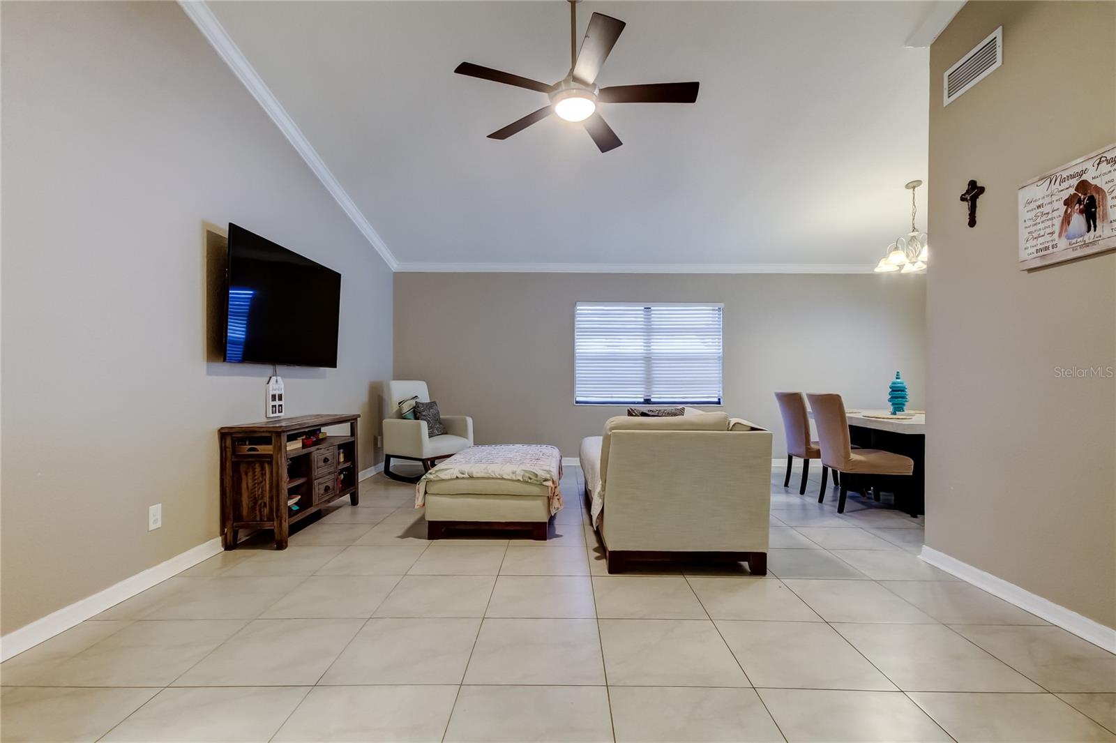Image 6 of 71 For 11010 Wingate Drive