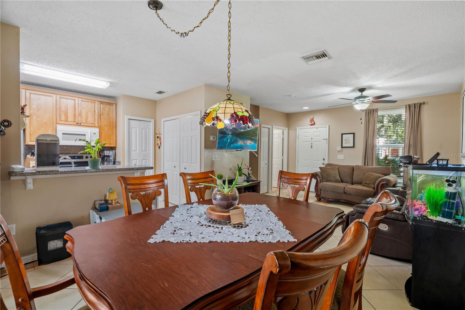 Image 8 of 23 For 1416 Sedgwick Drive
