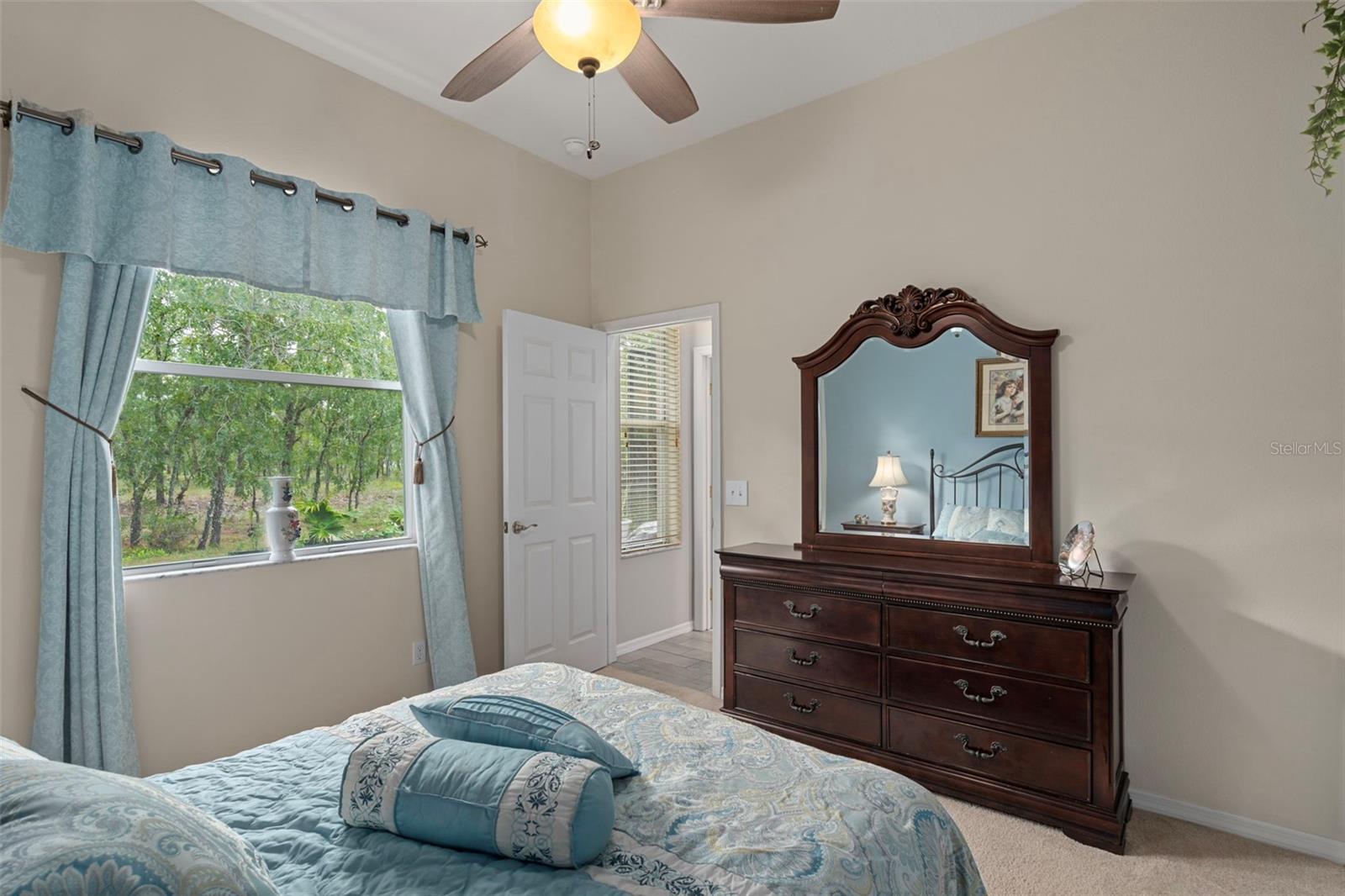 Image 34 of 60 For 30 Boxleaf Court