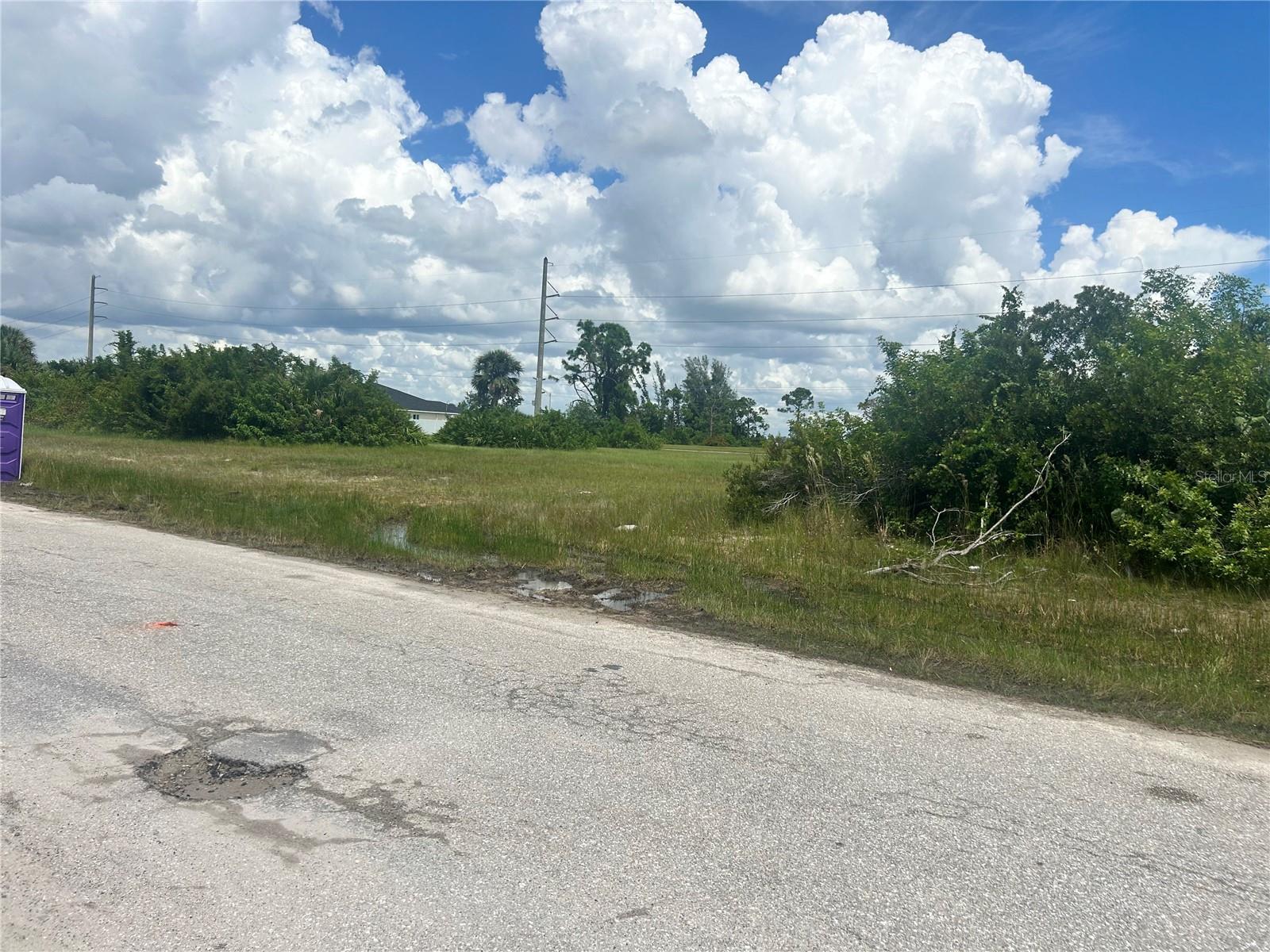 Image 3 of 3 For 1219 24th Place