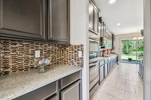 Image 13 of 80 For 22812 Cherokee Rose Place