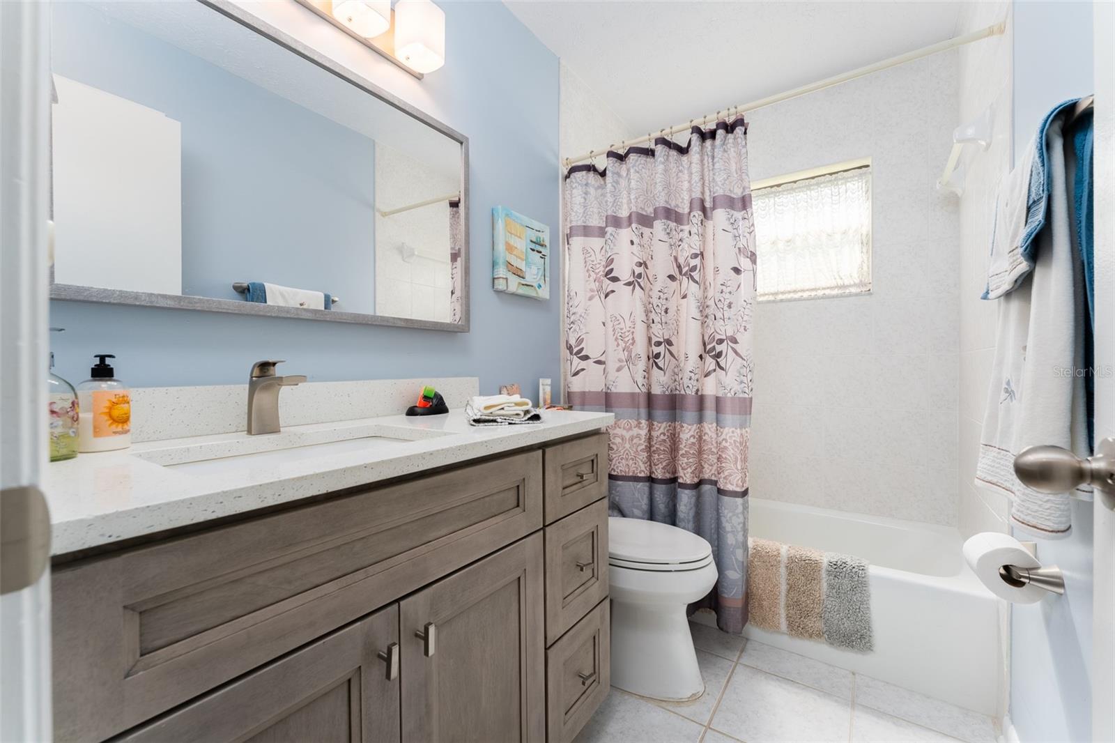 Image 22 of 34 For 1510 Loretta Court