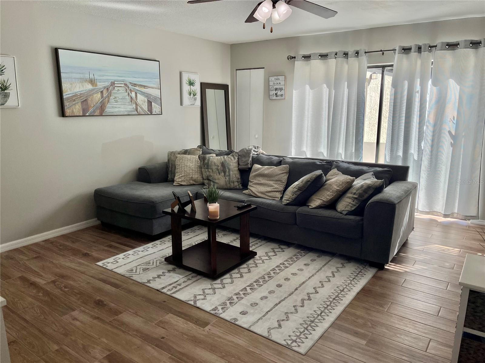 Image 3 of 15 For 4114 Woodlark Drive