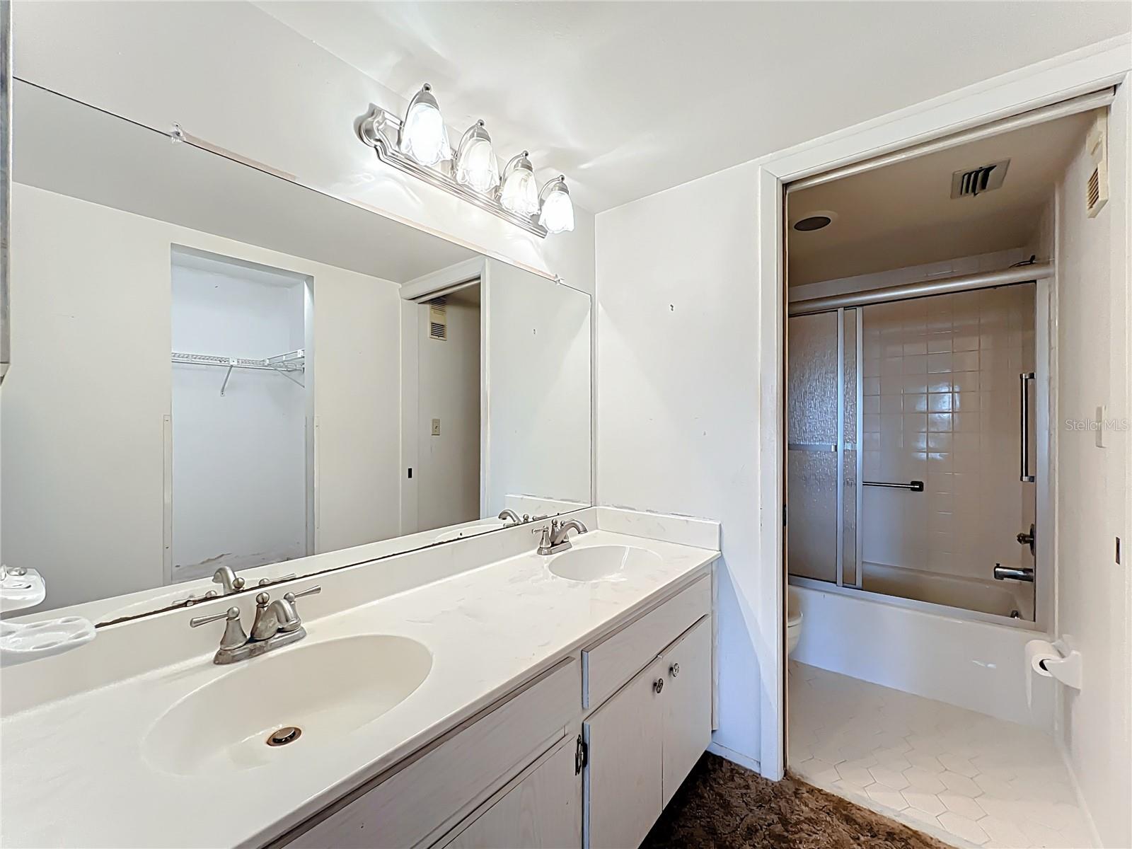 Image 21 of 35 For 7700 92nd Street 202