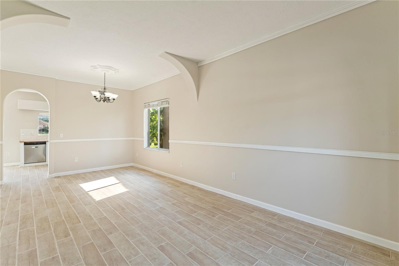 Image 16 of 72 For 25444 Geddy Drive