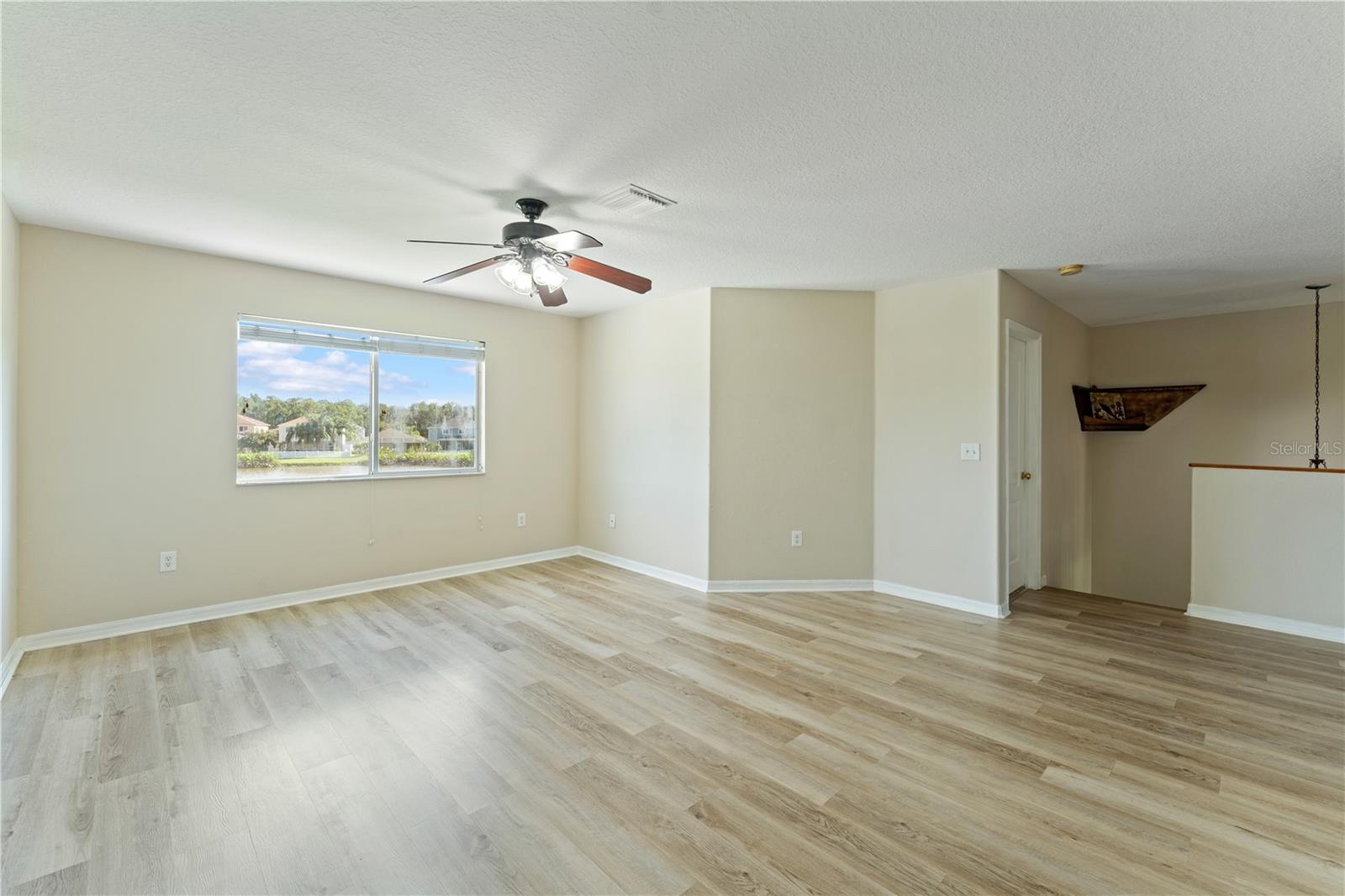 Image 31 of 72 For 25444 Geddy Drive