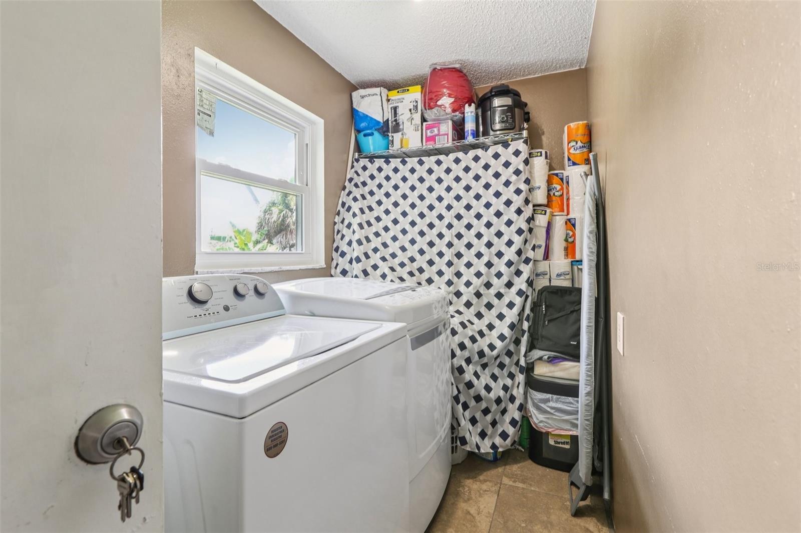 Image 19 of 28 For 2307 Warnell Loop