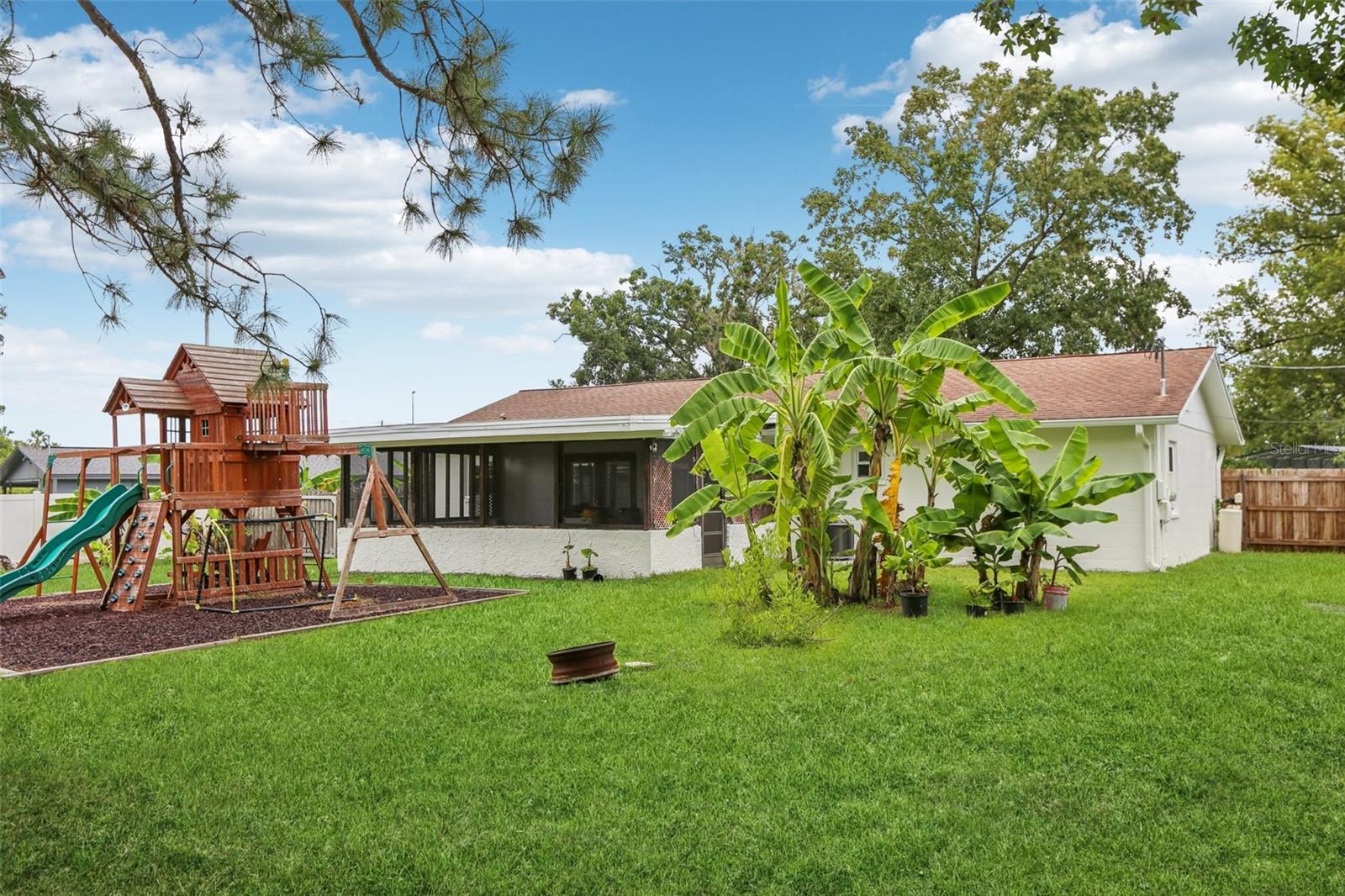Image 24 of 28 For 2307 Warnell Loop