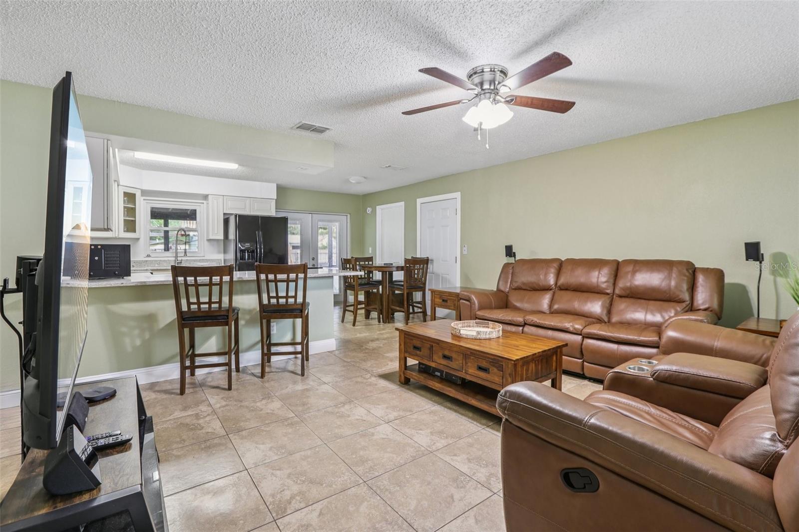 Image 4 of 28 For 2307 Warnell Loop