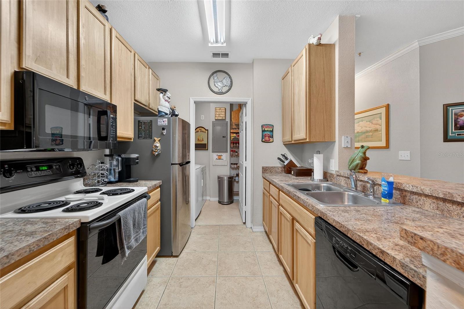 Image 13 of 50 For 9916 Courtney Palms Boulevard 203