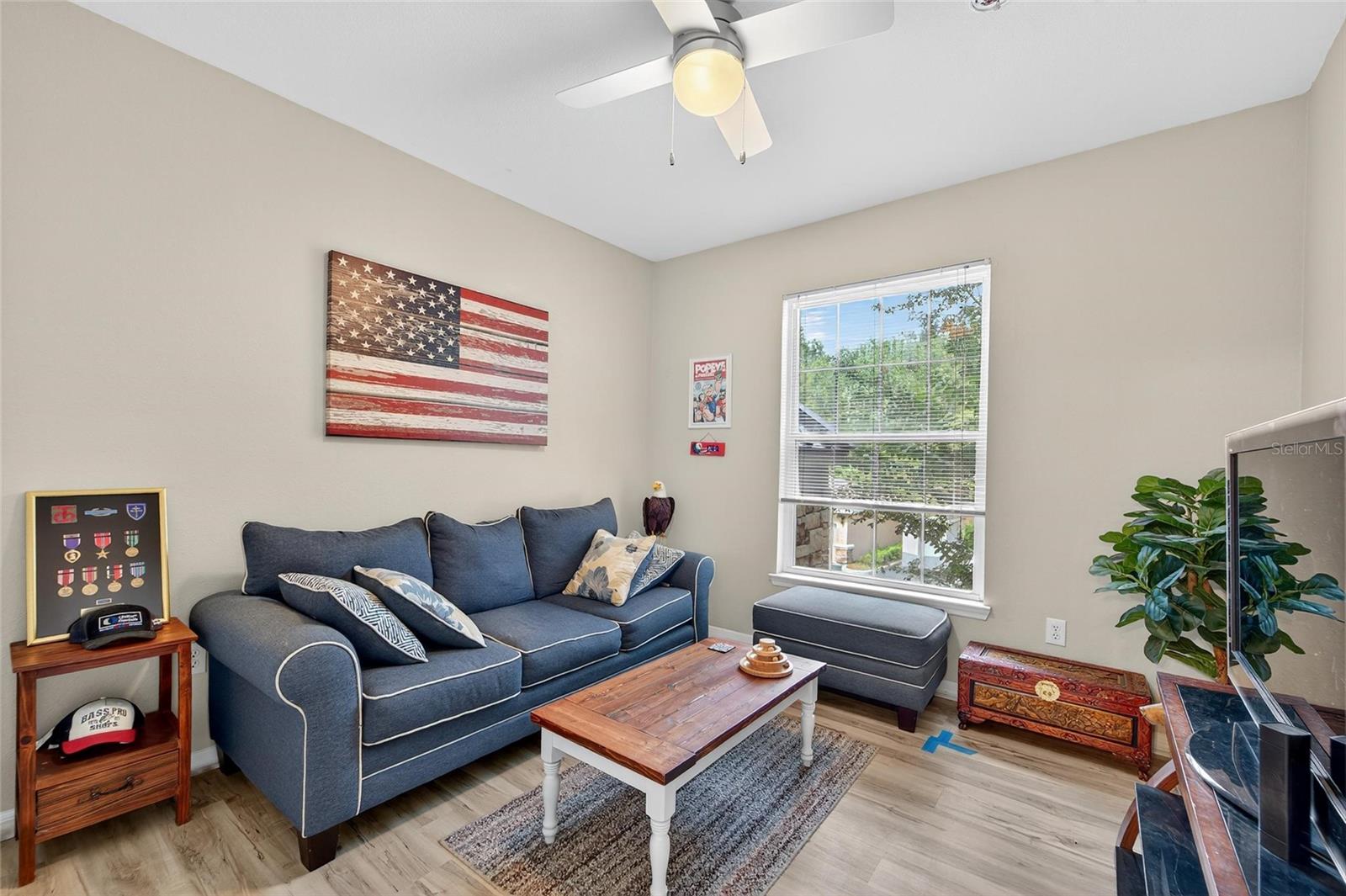 Image 29 of 50 For 9916 Courtney Palms Boulevard 203