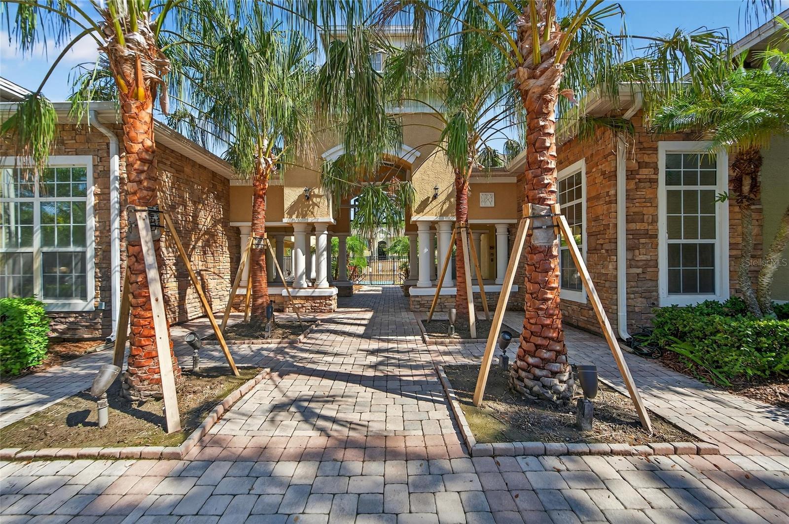 Image 44 of 50 For 9916 Courtney Palms Boulevard 203