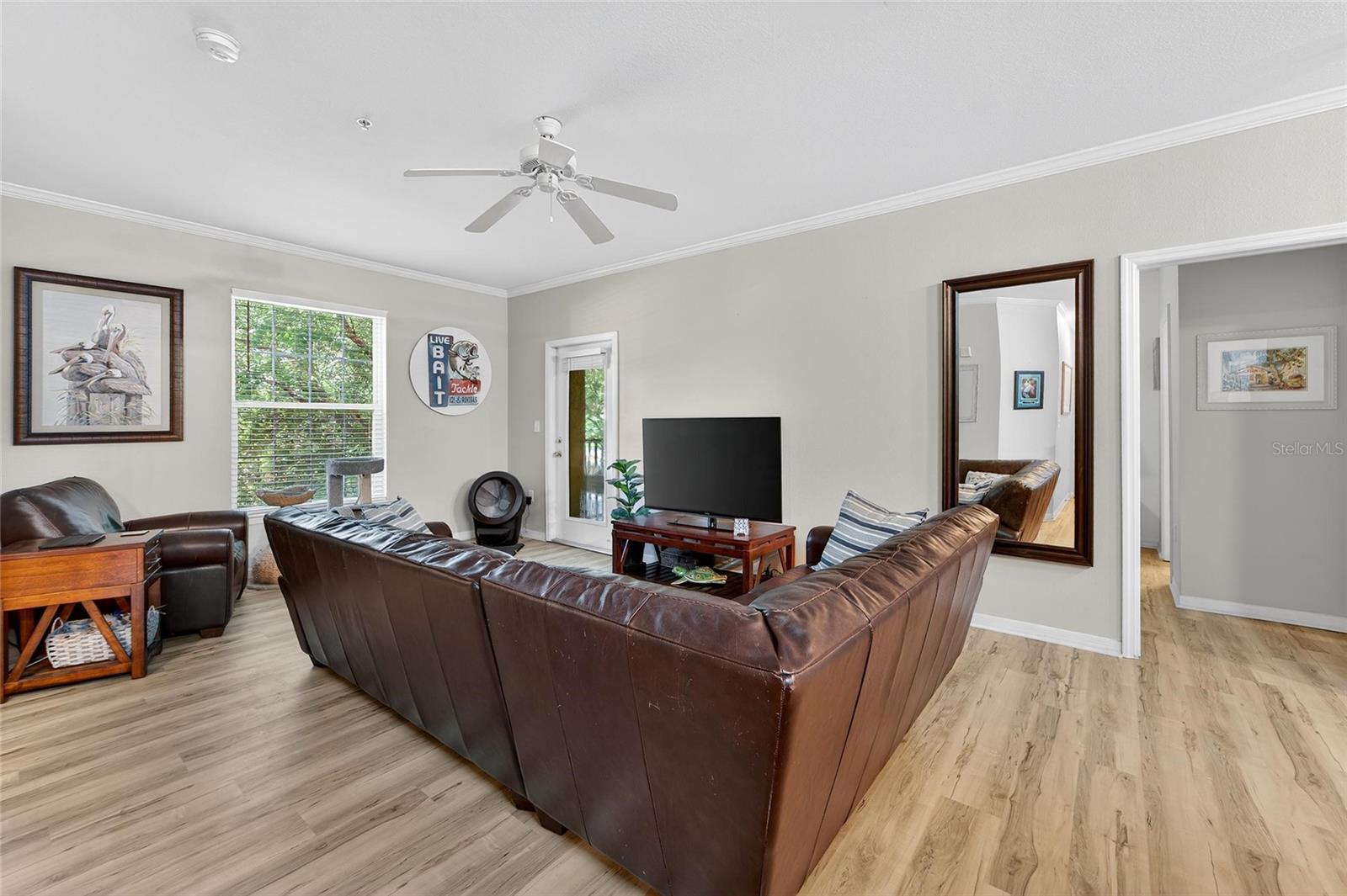Image 8 of 50 For 9916 Courtney Palms Boulevard 203