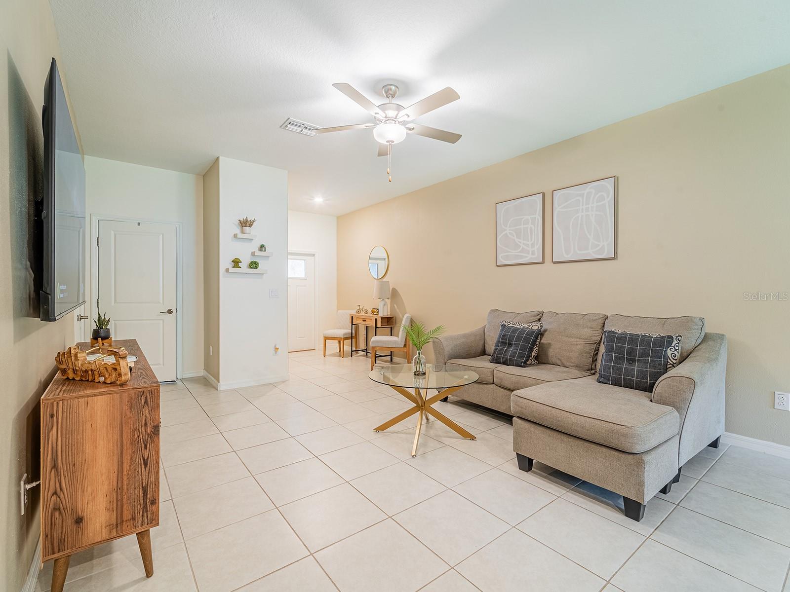 Image 19 of 46 For 21372 Darter Road