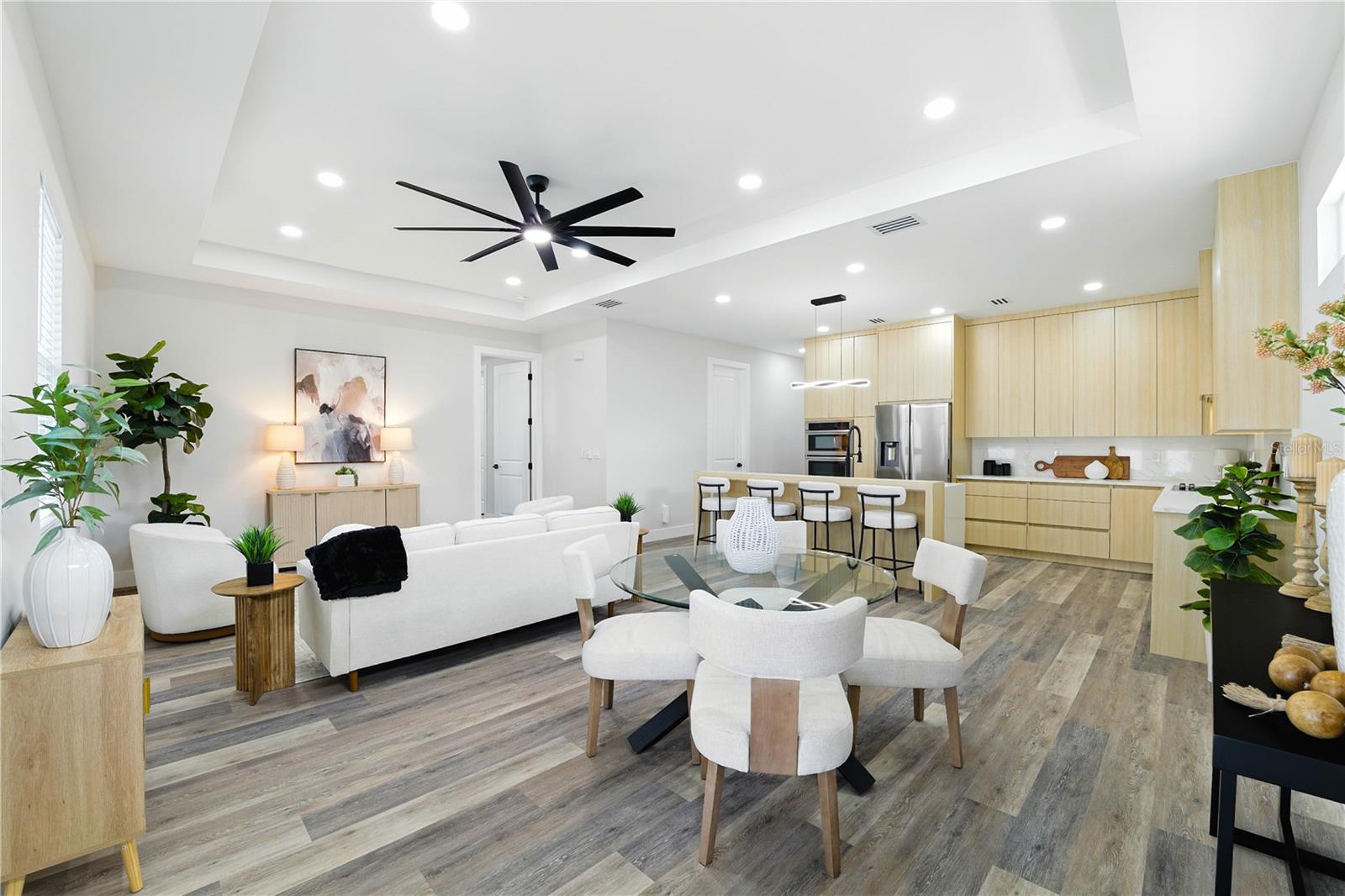 Image 10 of 28 For 2714 Tampa Bay Boulevard