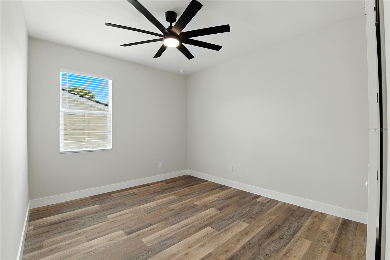 Image 21 of 28 For 2714 Tampa Bay Boulevard