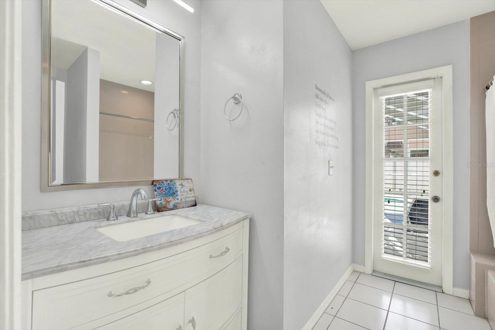 Image 21 of 32 For 15830 Glenarn Drive