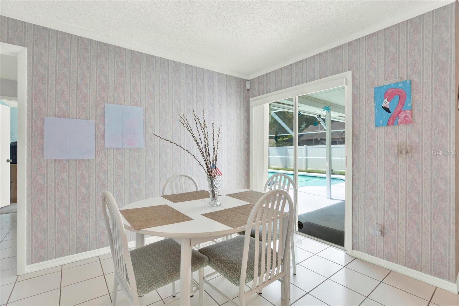 Image 9 of 32 For 15830 Glenarn Drive