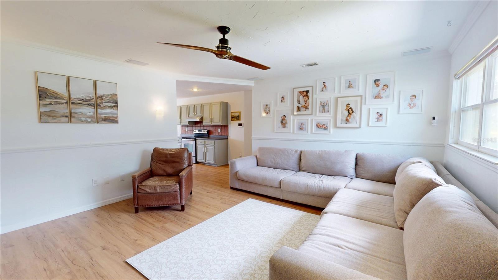 Image 4 of 54 For 7382 120th Avenue