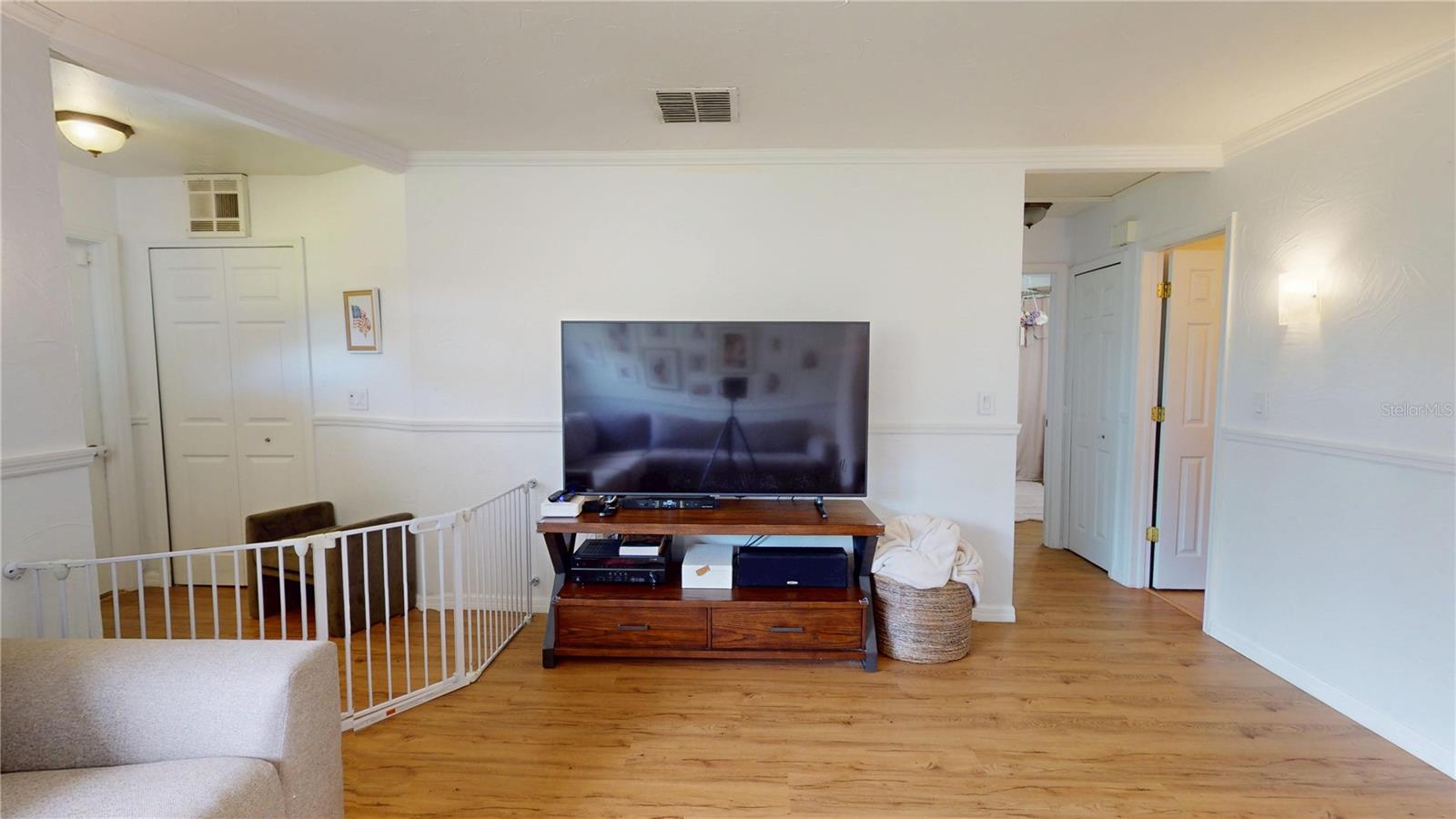 Image 7 of 54 For 7382 120th Avenue